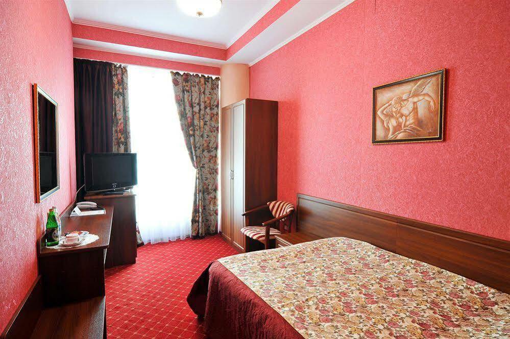 Park Hotel Ставропол Екстериор снимка